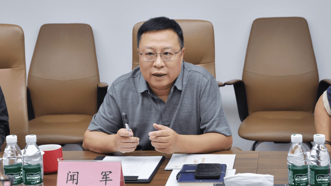 三图轮播.gif